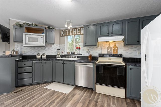 2710 Silverton ST., Billings, MT 59101