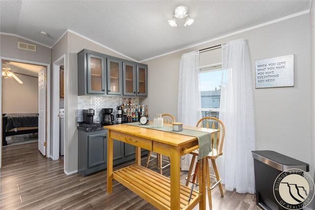 2710 Silverton ST., Billings, MT 59101