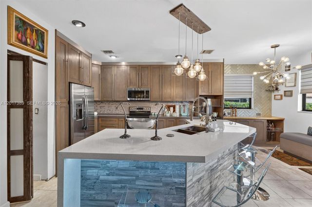 11863 SW 233rd Ter, Homestead, FL 33032