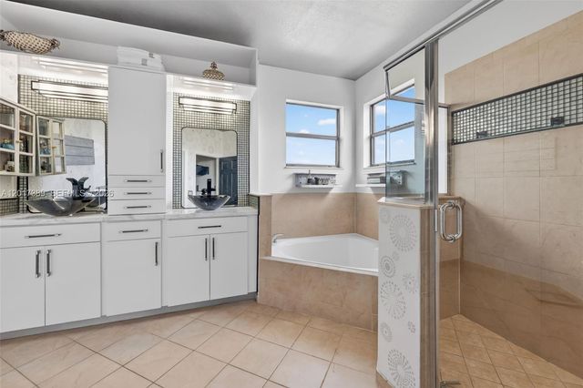 11863 SW 233rd Ter, Homestead, FL 33032