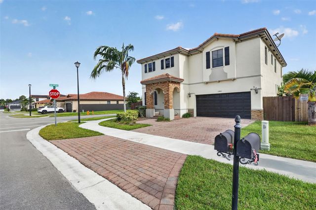 11863 SW 233rd Ter, Homestead, FL 33032