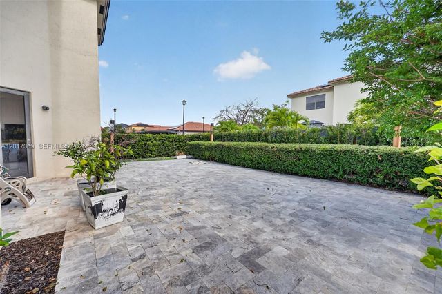 11863 SW 233rd Ter, Homestead, FL 33032