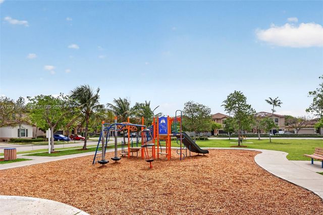 11863 SW 233rd Ter, Homestead, FL 33032