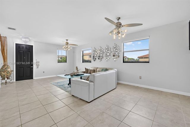 11863 SW 233rd Ter, Homestead, FL 33032