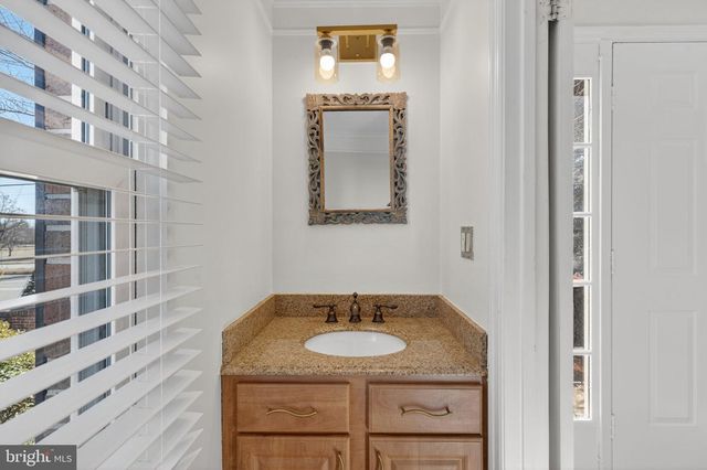 6178 MORNING GLORY RD, Alexandria, VA 22310