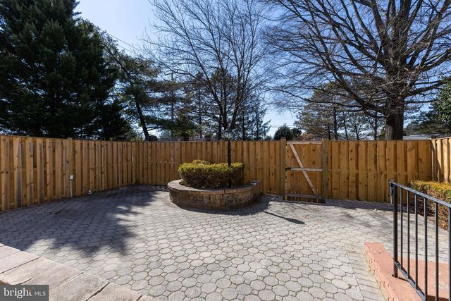 6178 MORNING GLORY RD, Alexandria, VA 22310