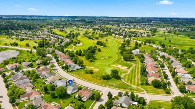 12352 Cold Springs Drive, Huntley, IL 60142