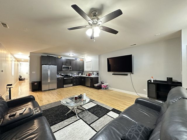 364 N HAMLIN Avenue 1, Chicago, IL 60624