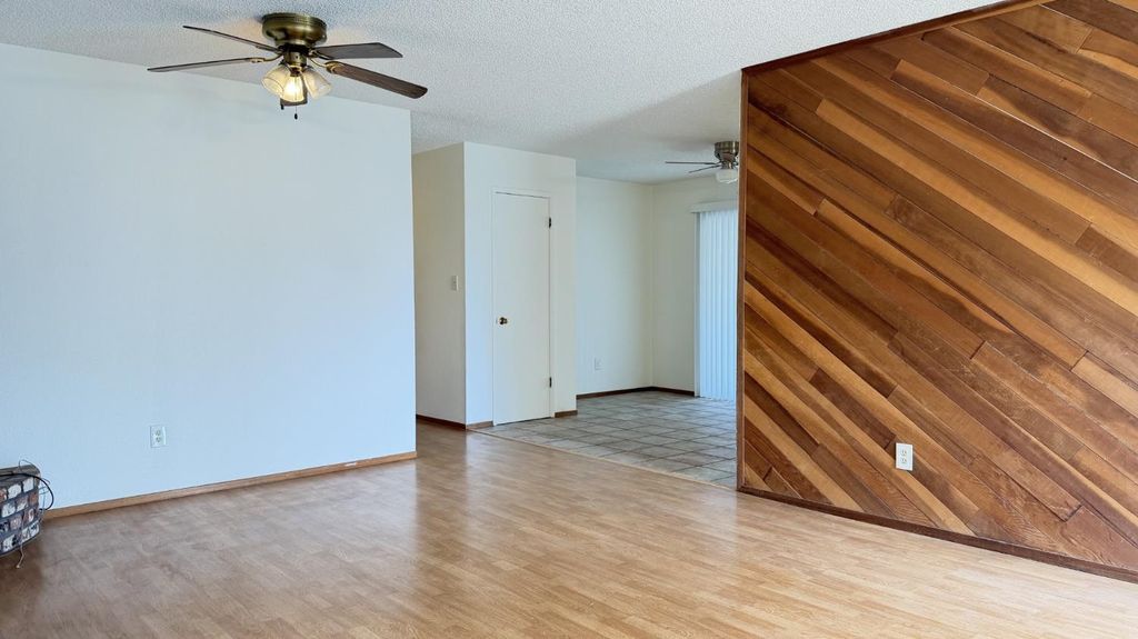 Image 13 of property listing at 2860 A Street, Selma, CA 93662
