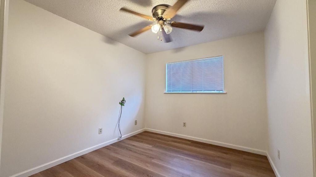 Image 24 of property listing at 2860 A Street, Selma, CA 93662