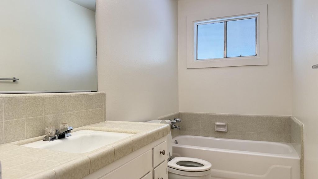 Image 26 of property listing at 2860 A Street, Selma, CA 93662