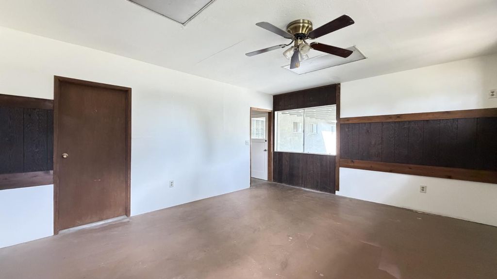 Image 28 of property listing at 2860 A Street, Selma, CA 93662