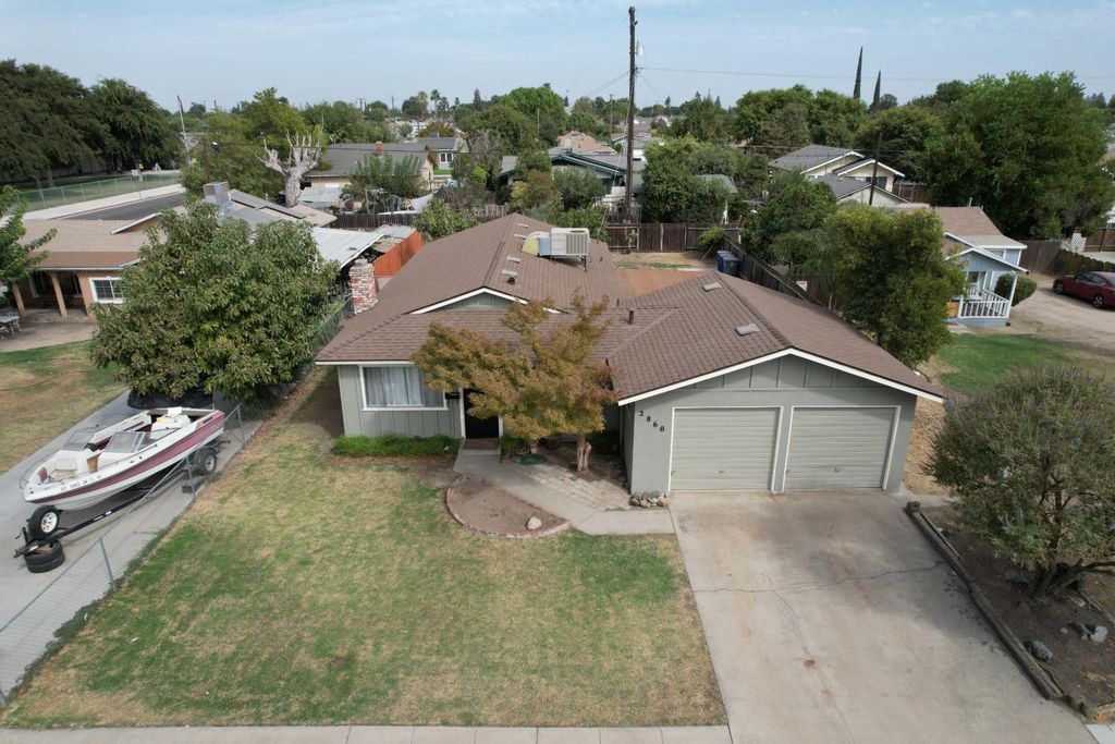 Image 39 of property listing at 2860 A Street, Selma, CA 93662