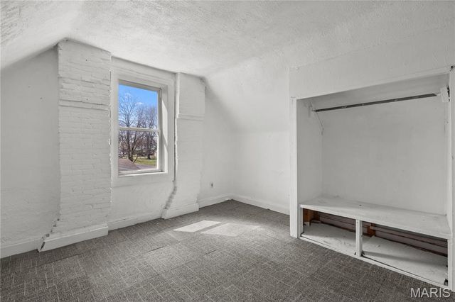 407 N Humboldt Street, Marine, IL 62061