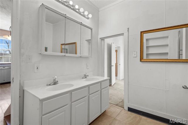 407 N Humboldt Street, Marine, IL 62061