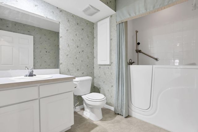 2252 Cove Landing, Grove City, OH 43123