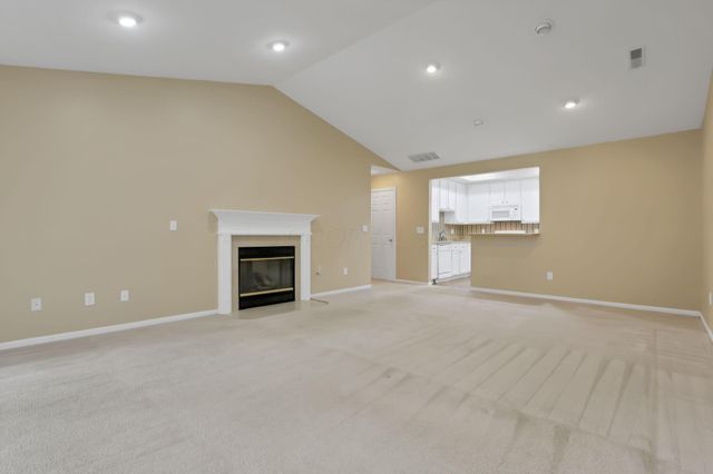 2252 Cove Landing, Grove City, OH 43123