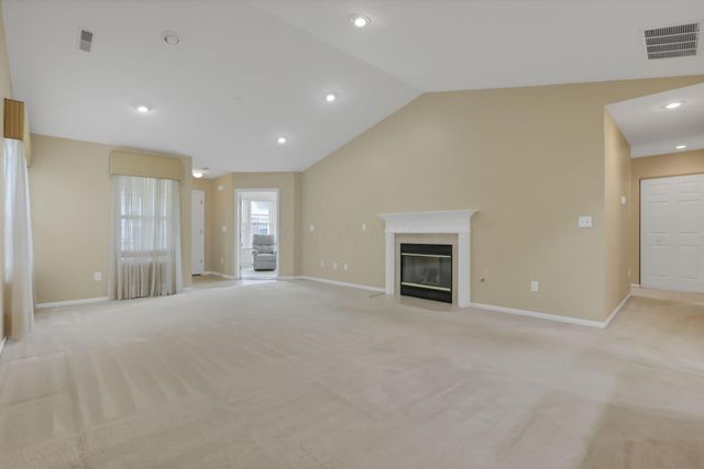 2252 Cove Landing, Grove City, OH 43123