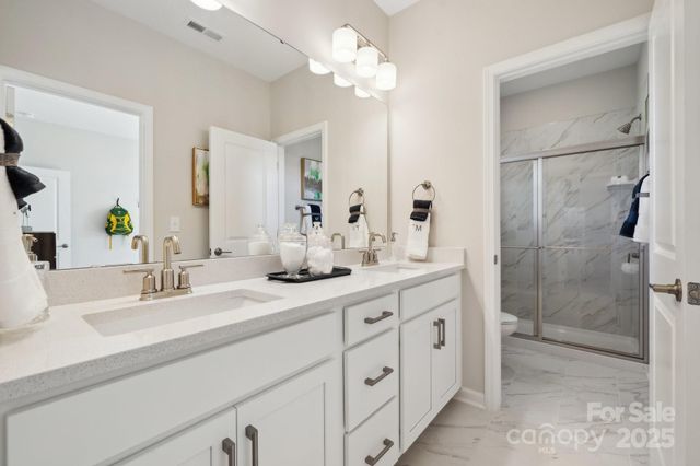 4010 Caymen Bay Court, Tega Cay, SC 29708