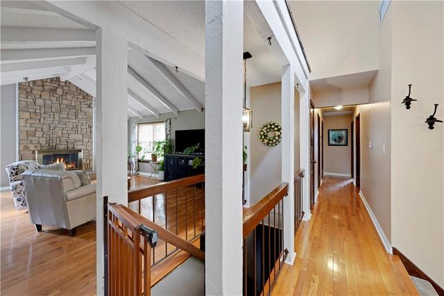16110 W Indian Creek Parkway, Olathe, KS 66062
