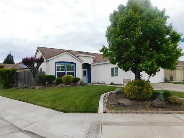 10811 Lava Bed Ln, Stockton, CA 95209