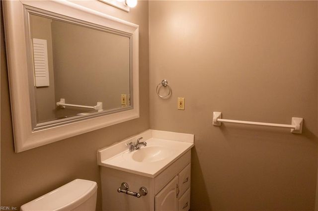4762 Red Duck CT, Virginia Beach, VA 23462