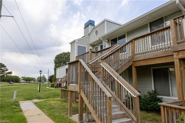 4762 Red Duck CT, Virginia Beach, VA 23462