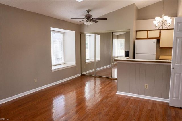 4762 Red Duck CT, Virginia Beach, VA 23462