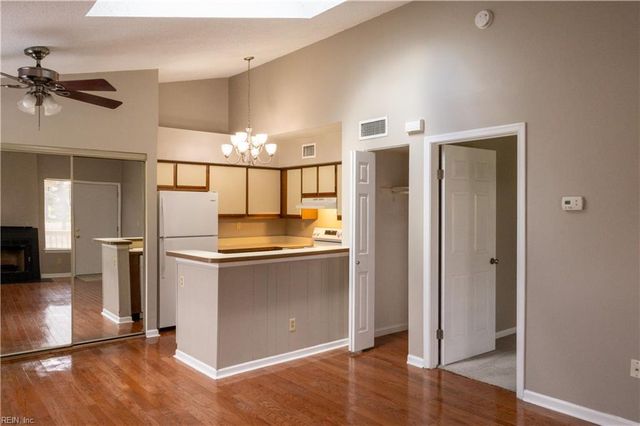 4762 Red Duck CT, Virginia Beach, VA 23462