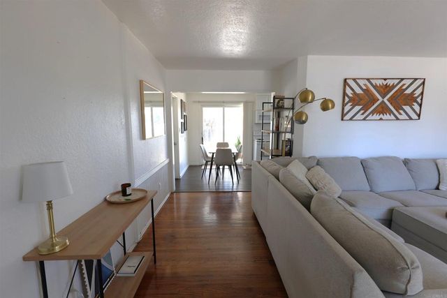 4641 Terry Lane, La Mesa, CA 91942
