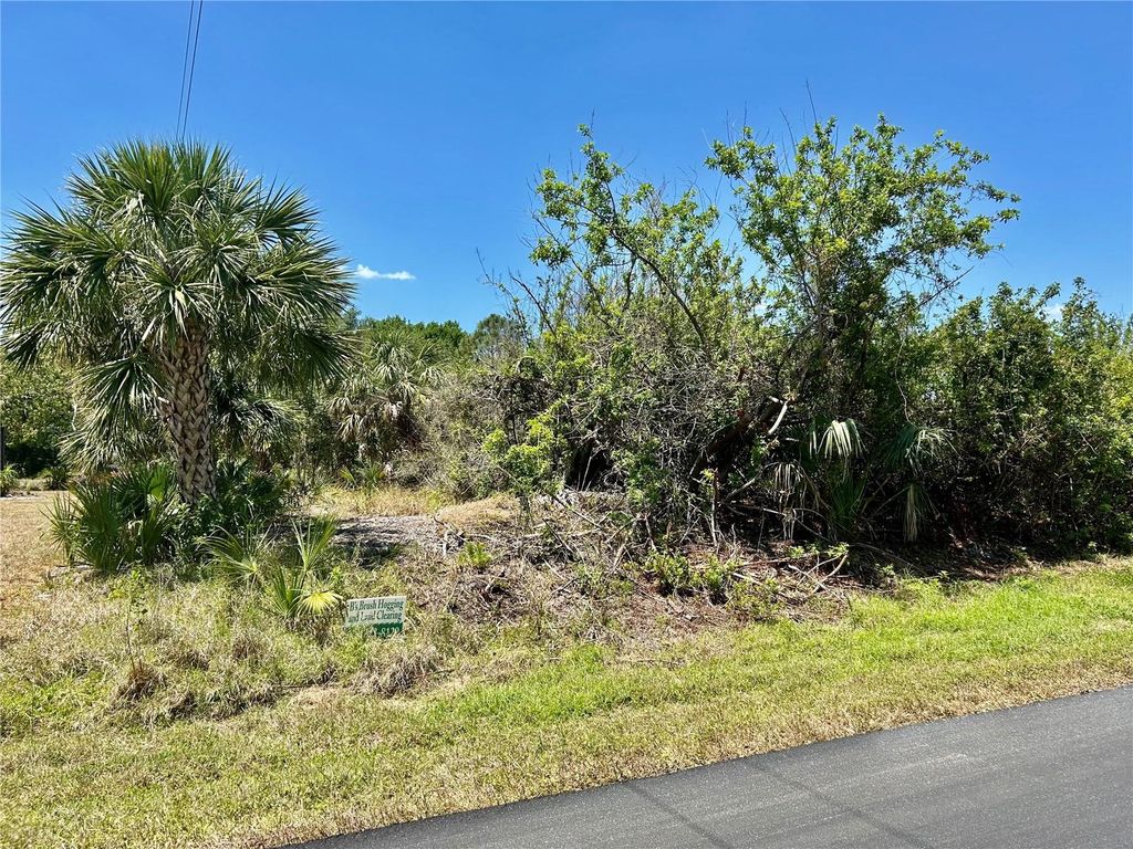 6223 MCALLEN STREET, Port Charlotte, FL 33981