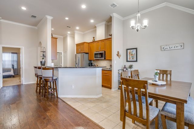 1085 Saint Andrews Drive, Burleson, TX 76028