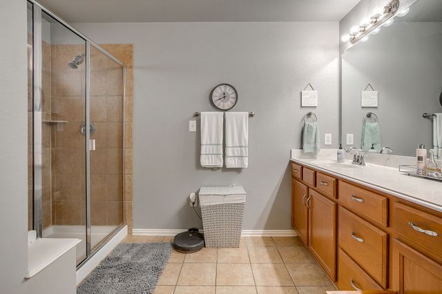 1085 Saint Andrews Drive, Burleson, TX 76028