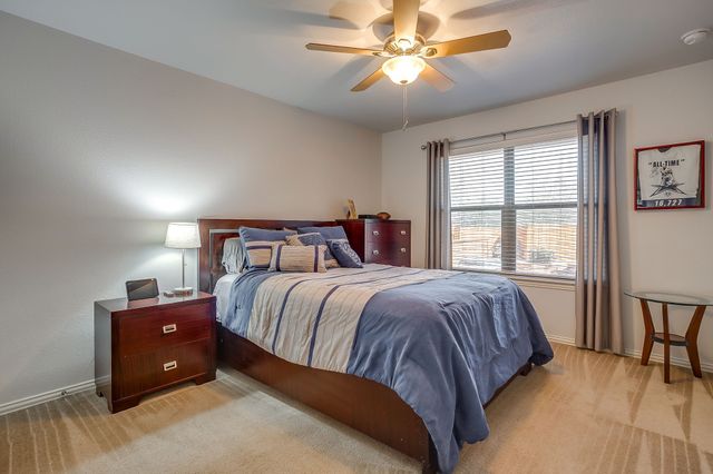 1085 Saint Andrews Drive, Burleson, TX 76028