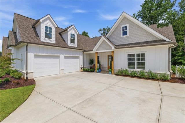 7150 Bluebird Cove, Gainesville, GA 30506