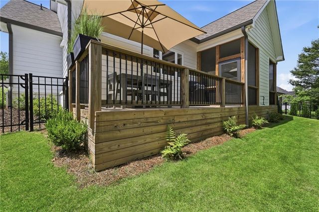 7150 Bluebird Cove, Gainesville, GA 30506