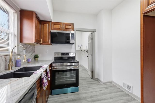 1311 E 29th Street, Kansas City, MO 64109