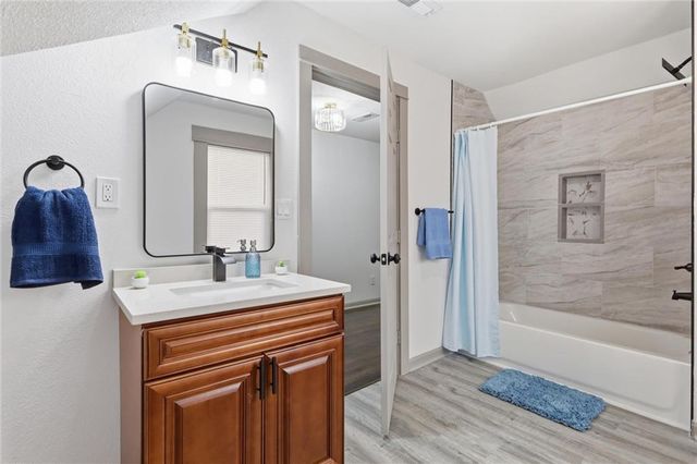 1311 E 29th Street, Kansas City, MO 64109