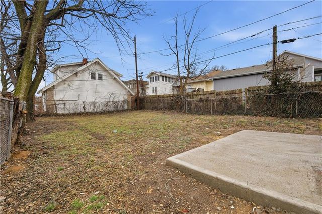 1311 E 29th Street, Kansas City, MO 64109