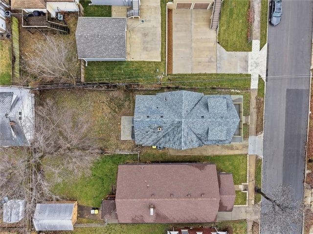 1311 E 29th Street, Kansas City, MO 64109