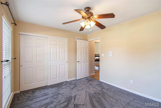 1504 Prospector Trl, Wentzville, MO 63385