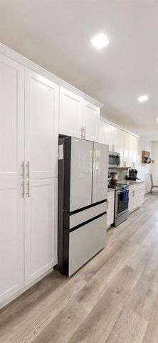 276 River Bluff Lane, Royal Palm Beach, FL 33411