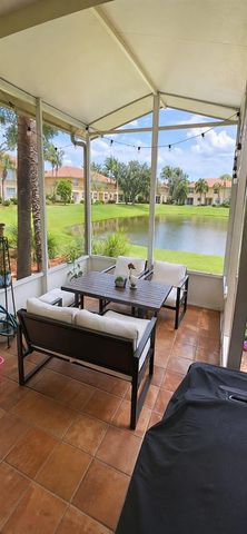 276 River Bluff Lane, Royal Palm Beach, FL 33411