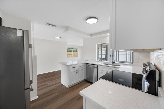 5027 MANOR DRIVE, New Port Richey, FL 34652