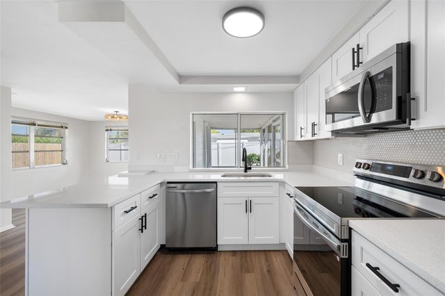 5027 MANOR DRIVE, New Port Richey, FL 34652