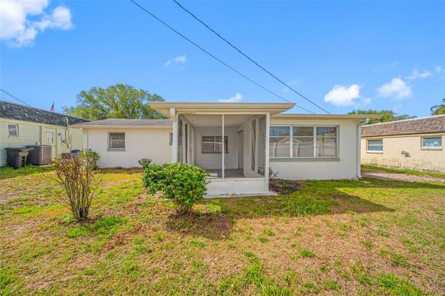 5027 MANOR DRIVE, New Port Richey, FL 34652