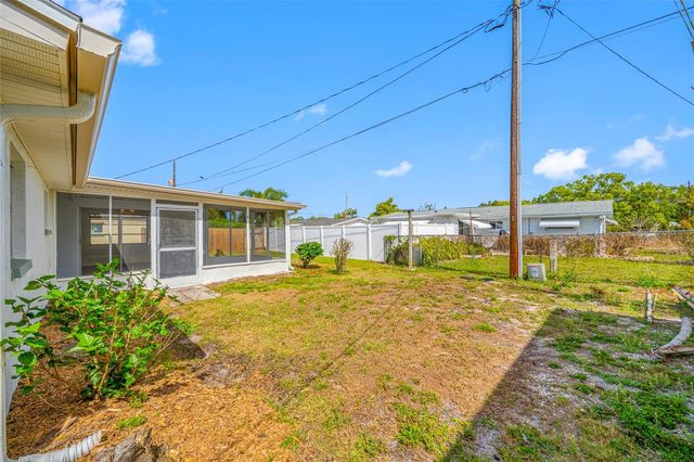 5027 MANOR DRIVE, New Port Richey, FL 34652