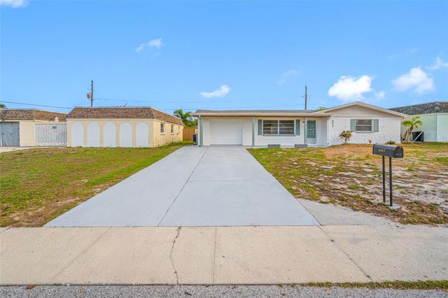 5027 MANOR DRIVE, New Port Richey, FL 34652