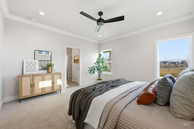 542 Mountain Loop Rd, Middleton, ID 83644