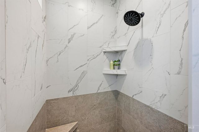 542 Mountain Loop Rd, Middleton, ID 83644